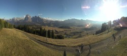 Archiv Foto Webcam Blick über Seiser Alm – Mezdi Bergstation 15:00