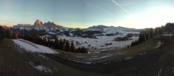 Archiv Foto Webcam Blick über Seiser Alm – Mezdi Bergstation 15:00