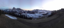 Archiv Foto Webcam Blick über Seiser Alm – Mezdi Bergstation 16:00