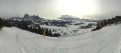 Archiv Foto Webcam Blick über Seiser Alm – Mezdi Bergstation 12:00