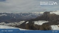 Archived image Webcam Seiser Alm: View Spitzbühl 12:00