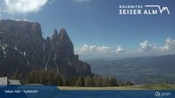 Archiv Foto Webcam Seiser Alm: Spitzbühl Station 12:00