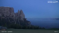 Archiv Foto Webcam Seiser Alm: Spitzbühl Station 04:00