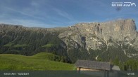 Archived image Webcam Seiser Alm: View Spitzbühl 02:00