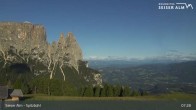 Archived image Webcam Seiser Alm: View Spitzbühl 06:00