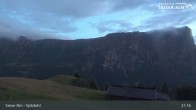Archiv Foto Webcam Seiser Alm: Spitzbühl Station 02:00