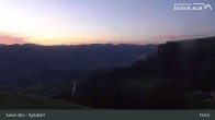 Archived image Webcam Seiser Alm: View Spitzbühl 08:00