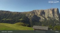 Archived image Webcam Seiser Alm: View Spitzbühl 06:00