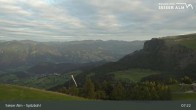 Archived image Webcam Seiser Alm: View Spitzbühl 06:00