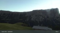 Archiv Foto Webcam Seiser Alm: Spitzbühl Station 04:00