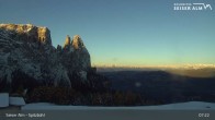 Archived image Webcam Seiser Alm: View Spitzbühl 06:00