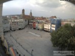 Archiv Foto Webcam Stuttgart: Marktplatz 17:00