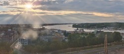 Archiv Foto Webcam Rostock Panorama vom Radisson Blue Hotel 19:00