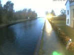 Archiv Foto Webcam Hafendorf Müritz: Kanal vom Claassee zur Müritz 06:00