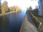 Archiv Foto Webcam Hafendorf Müritz: Kanal vom Claassee zur Müritz 07:00