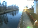 Archiv Foto Webcam Hafendorf Müritz: Kanal vom Claassee zur Müritz 06:00
