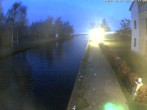 Archiv Foto Webcam Hafendorf Müritz: Kanal vom Claassee zur Müritz 06:00