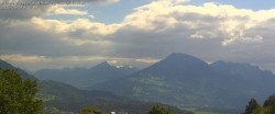 Archived image Webcam View of Walgau, Hoher Fraßen and Breithorn from Gampelün 09:00