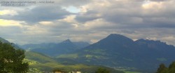 Archived image Webcam View of Walgau, Hoher Fraßen and Breithorn from Gampelün 17:00