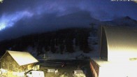 Archived image Webcam Glacier 3000: Col du Pillon 05:00