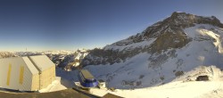 Archiv Foto Webcam Glacier 3000: Station Cabane 11:00