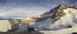 Archiv Foto Webcam Glacier 3000: Station Cabane 15:00