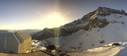 Archiv Foto Webcam Glacier 3000: Station Cabane 06:00
