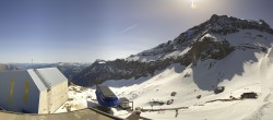 Archiv Foto Webcam Glacier 3000: Station Cabane 09:00
