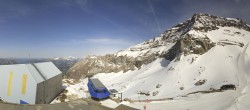 Archiv Foto Webcam Glacier 3000: Station Cabane 15:00