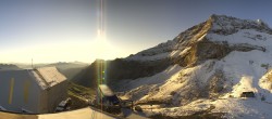 Archiv Foto Webcam Glacier 3000: Station Cabane 05:00