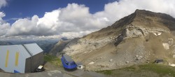 Archiv Foto Webcam Glacier 3000: Station Cabane 15:00