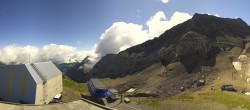 Archiv Foto Webcam Glacier 3000: Station Cabane 09:00