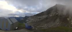 Archiv Foto Webcam Glacier 3000: Station Cabane 05:00