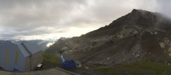 Archiv Foto Webcam Glacier 3000: Station Cabane 06:00