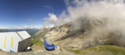 Archiv Foto Webcam Glacier 3000: Station Cabane 15:00