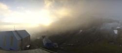 Archiv Foto Webcam Glacier 3000: Station Cabane 05:00