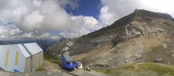 Archiv Foto Webcam Glacier 3000: Station Cabane 13:00