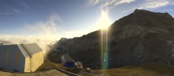 Archiv Foto Webcam Glacier 3000: Station Cabane 07:00