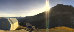 Archiv Foto Webcam Glacier 3000: Station Cabane 08:00