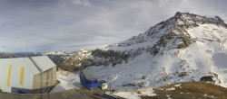 Archiv Foto Webcam Glacier 3000: Station Cabane 13:00