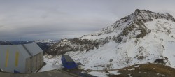Archiv Foto Webcam Glacier 3000: Station Cabane 15:00
