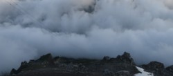 Archiv Foto Webcam Glacier 3000: Black Wall am Gemskopf 05:00