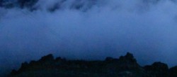 Archiv Foto Webcam Glacier 3000: Black Wall am Gemskopf 05:00
