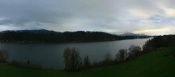 Archiv Foto Webcam Wallersee: Blick auf Neumarkt die Ostbucht 23:00