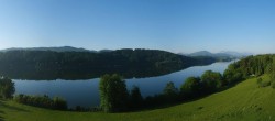 Archiv Foto Webcam Wallersee: Blick auf Neumarkt die Ostbucht 06:00
