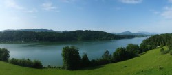 Archiv Foto Webcam Wallersee: Blick auf Neumarkt die Ostbucht 07:00