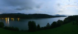 Archiv Foto Webcam Wallersee: Blick auf Neumarkt die Ostbucht 21:00