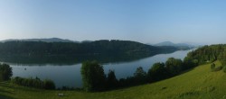 Archiv Foto Webcam Wallersee: Blick auf Neumarkt die Ostbucht 05:00