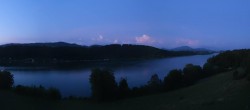 Archiv Foto Webcam Wallersee: Blick auf Neumarkt die Ostbucht 03:00