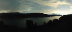 Archiv Foto Webcam Wallersee: Blick auf Neumarkt die Ostbucht 23:00